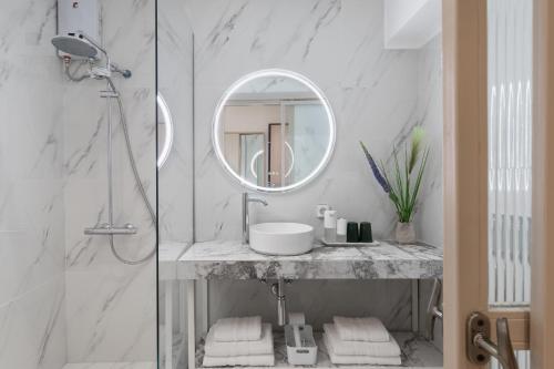 M18 Studios Monastiraki Gems
