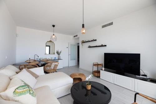 VB Encinar 3BR Apt Sea Views