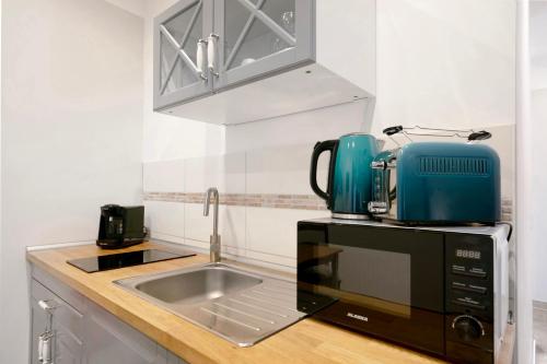Dapur atau dapur kecil di Ferienhaus 'Zum tänzelnden Pony'