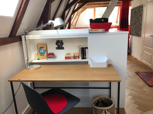 Una cocina o zona de cocina en Banzai City Amsterdam