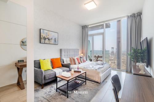 Manzil - Stylish living in JVC, City Views and Pool