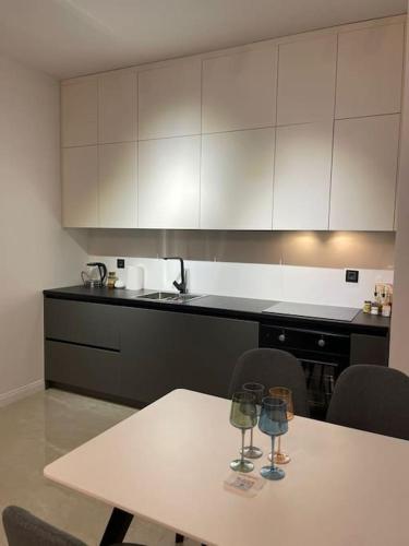 Η κουζίνα ή μικρή κουζίνα στο Orange Apartment