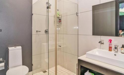 Ένα μπάνιο στο Pearls of Umhlanga Executive
