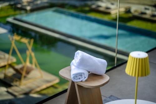 Bazén v ubytování Wellness & Thermal Retreat Das Mühlbach nebo v jeho okolí