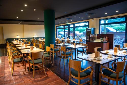 Best Western Premier Airporthotel Berlinにあるレストランまたは飲食店