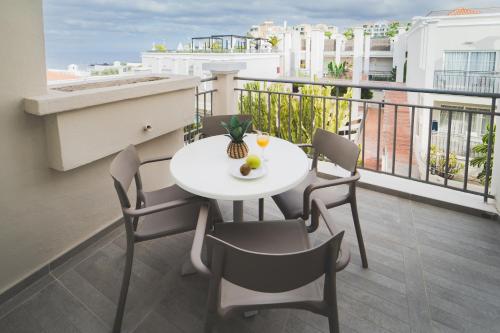 Балкон или терраса в Los Olivos Beach Resort