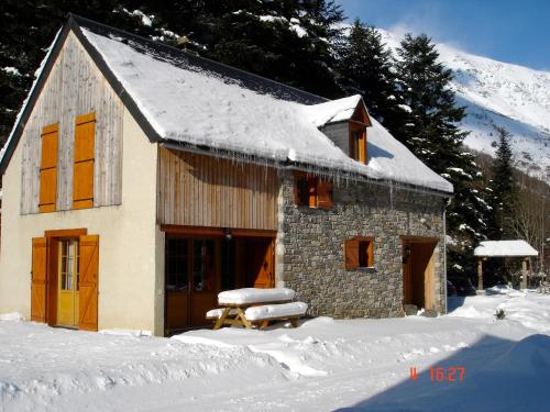 Grand chalet proche St Lary Soulan - tout inclus wifi linge et ménage