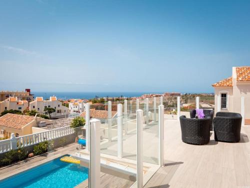 Stunning villa Mila in Madroñal, heated pool