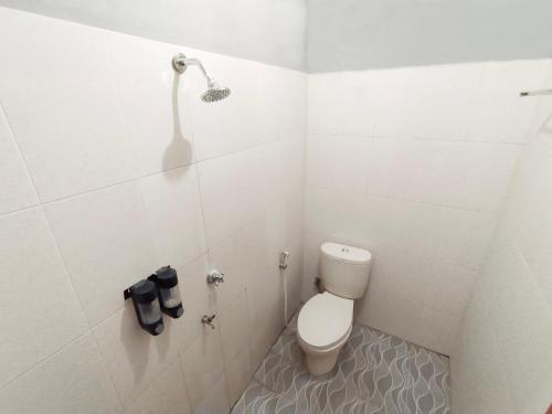 Koupelna v ubytování Guest House Syariah GS Sakinah, Kota Metro