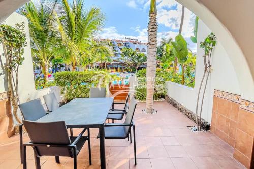 Fabulous beach house in Las Americas