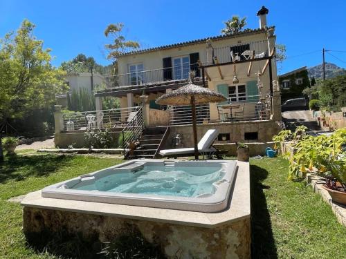 Foto Villa in Nature with Yoga Room, Peace and Tranquility 1