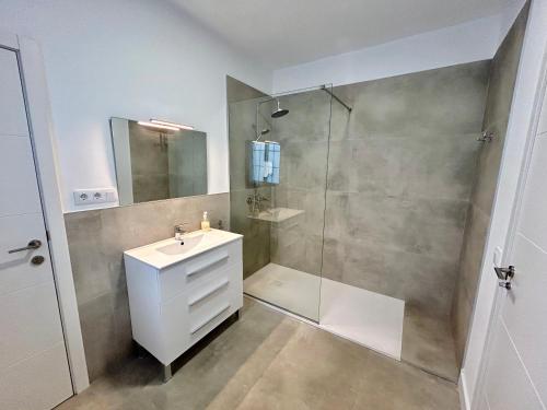 Acogedor apt 6pax 3Bdr 2Bth - CozyHomeSevilla5