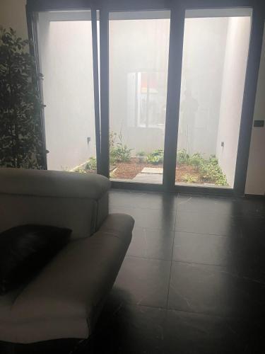 Χώρος καθιστικού στο Punto Zero Lux il primo boutique concept a Reggio Emilia