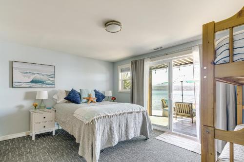 ポールズボにあるBayfront Home with Private Beach in Poulsbo!のギャラリーの写真