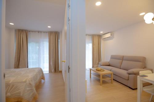 Apolo Beachside Apartment - Marbella Center photo 9