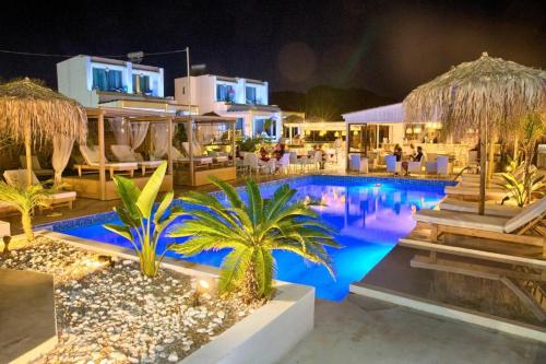 Bazén v ubytování Alia Suites and Spa nebo v jeho okolí