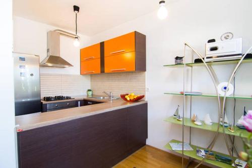 Una cocina o zona de cocina en Apartment Home 4 You