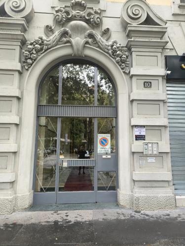 CityLife & Fiera Milano Apartment with AC, WiFi, Metro M1 and Airport link