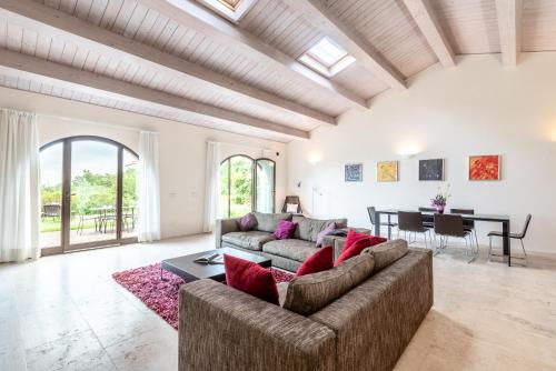 Zdjęcie z galerii obiektu Villa Aquila on two floors - Cignella Resort Tuscany w mieście Osteria Delle Noci