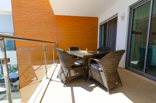 Penthouse Apartment, Superb sea view 1 Bedroom, Verandas do Mar AT02