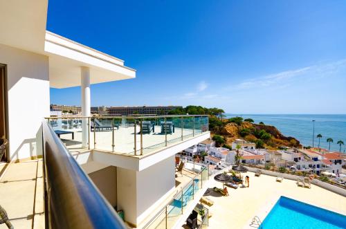 Penthouse Apartment, Superb sea view 1 Bedroom, Verandas do Mar AT02