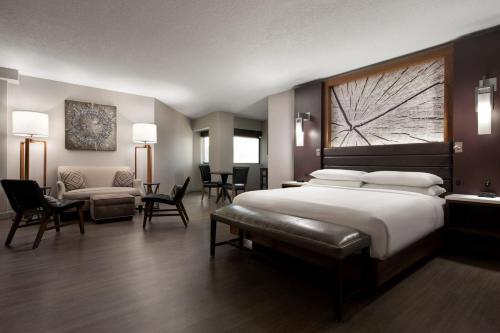 Walnut Creek Marriottにあるベッド