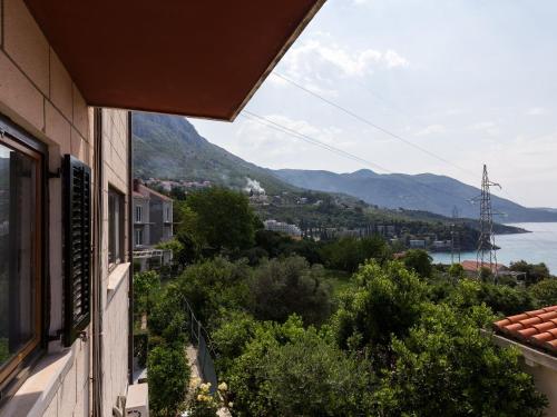 Apartments Kisic-Three Bedroom Apartment with Sea View