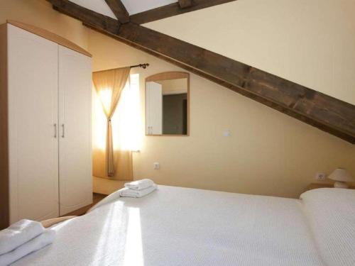 Apartment Magic - One Bedroom Apartment with Sea View
