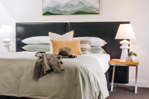 Ein Bett oder Betten in einem Zimmer der Unterkunft Mansi on Raymond