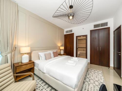 Letto o letti in una camera di New Burj Khalifa & Fountain Views & Work station