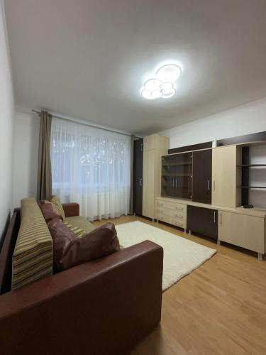 Η κουζίνα ή μικρή κουζίνα στο Apartament Andrei