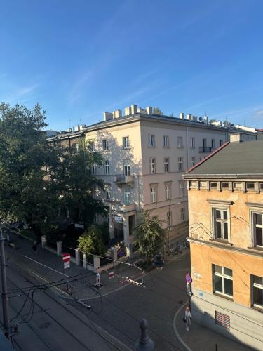 Budova, v ktorej sa apartmán nachádza