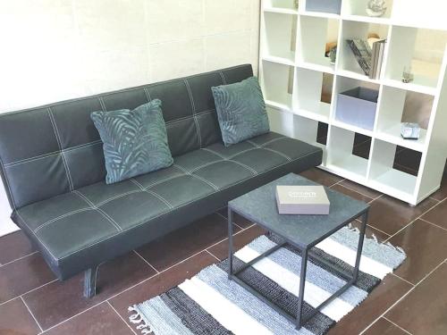 Live&Work Commercial Studio Bukra 2