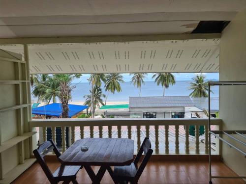 Gallery image of Apartment seaview Pirates Terrace in Chumphon