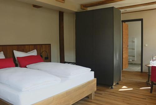 Postel nebo postele na pokoji v ubytování Landgasthof König von Preußen