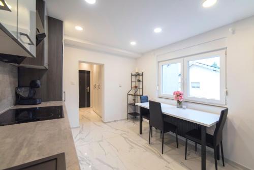 Beautiful and cozy apartment