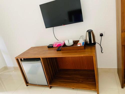 Eden Grandにあるテレビまたはエンターテインメントセンター