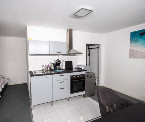 Η κουζίνα ή μικρή κουζίνα στο Gemütliches City-Studio mit Top-Lage in Wuppertal