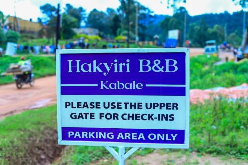 Certifikát, hodnocení, plakát nebo jiný dokument vystavený v ubytování Hakyiri B&B