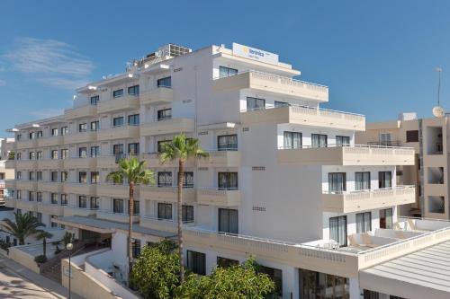 ホテルが所在する建物