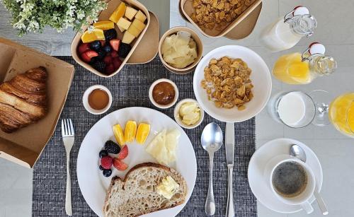 Еда / где поесть недалеко от апартаментов/квартиры