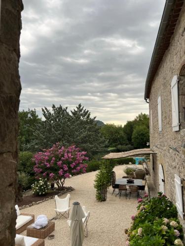 Photo de la galerie de l'établissement Très joli mas Cevenol, à Anduze