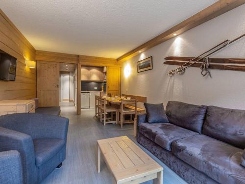 Photo de la galerie de l'établissement Appartement cosy aux pieds des pistes à Méribel - FR-1-355-73, à Méribel