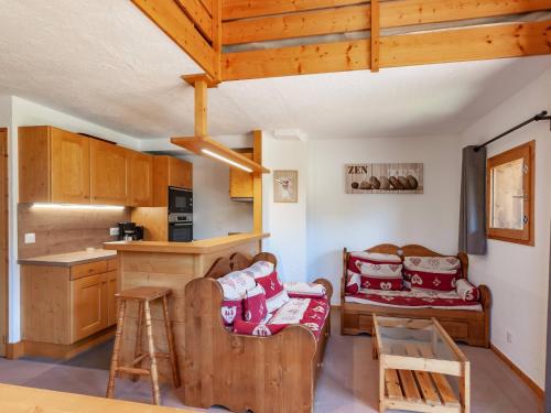 Chalet cosy à Méribel avec mezzanine et cuisine équipée - FR-1-355-100