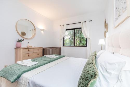 Matfil Suite-charming Apartment With Pool Access