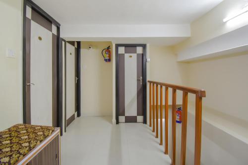 Φωτογραφία από το άλμπουμ του Hotel O Lindsay Inn Guest House σε Bara Bazar