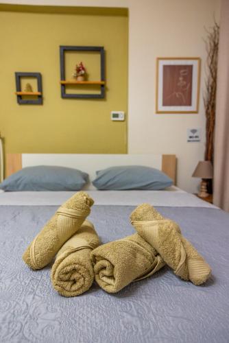 Ένα ή περισσότερα κρεβάτια σε δωμάτιο στο Elegance room