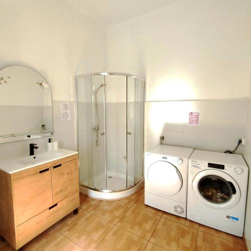 Ένα μπάνιο στο La Casita