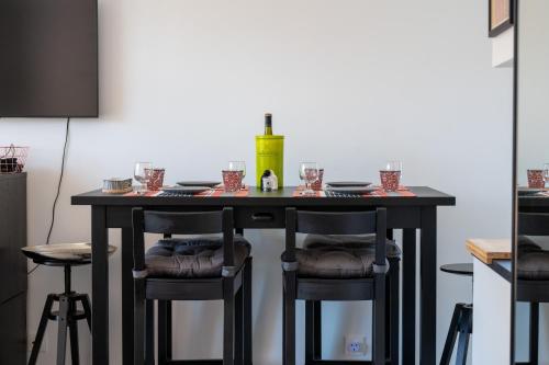 PWS - Sunny modern flat near Juan Les Pins Pinede & beach - Terrace & AC! photo 17