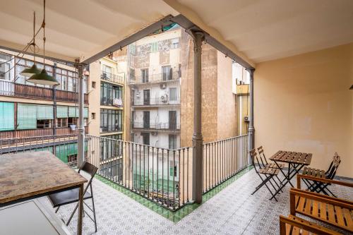 The Collection Barcelona - Plaza Urquinaona Spacious 3BD 2 5BTH Catalan home